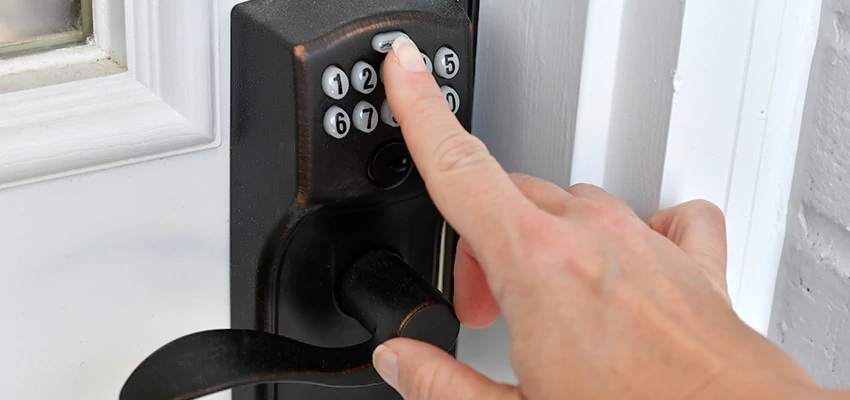 High Security Digital Door Lock in Oak Lawn, Illinois